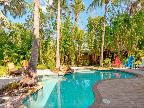 North Anna Maria Villa Exceptional Large Private Poolside Entertaining